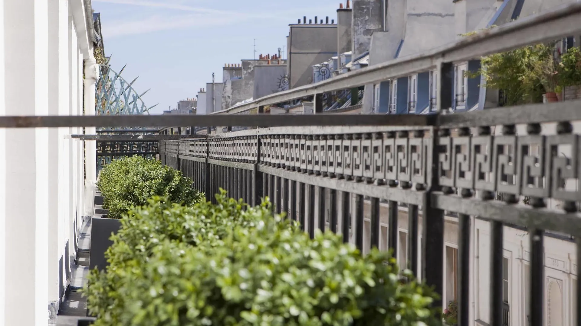 Nell 4* Paris